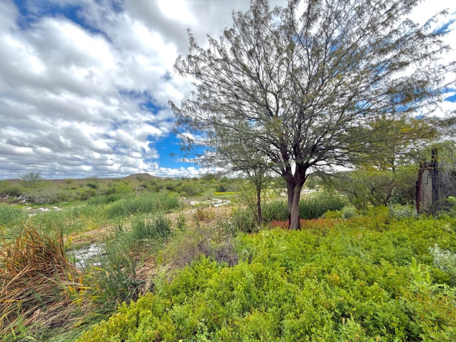 4 Bedroom Property for Sale in Merweville Western Cape